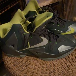Nike Lebron 11 Green/Silver